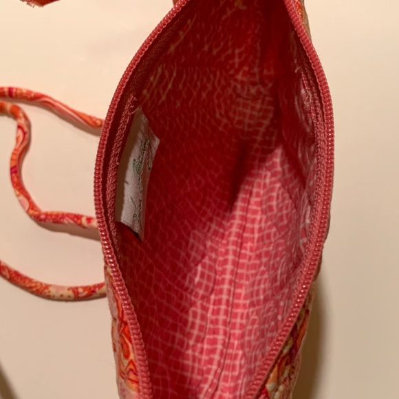 VERA BRADLEY  SHERBET SHOULDER BAG. - Picture 5 of 6